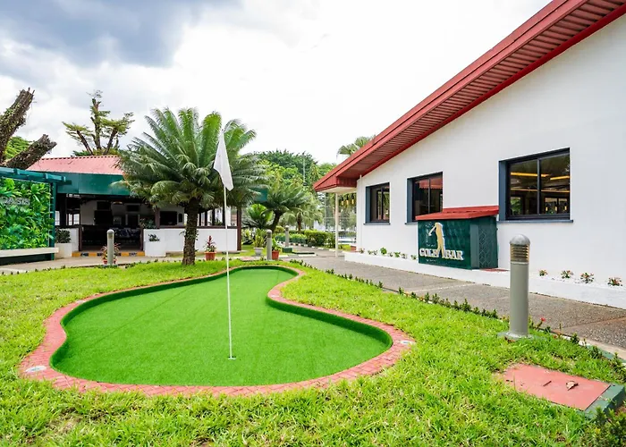 Heliconia Park Hotel And Golf Resort